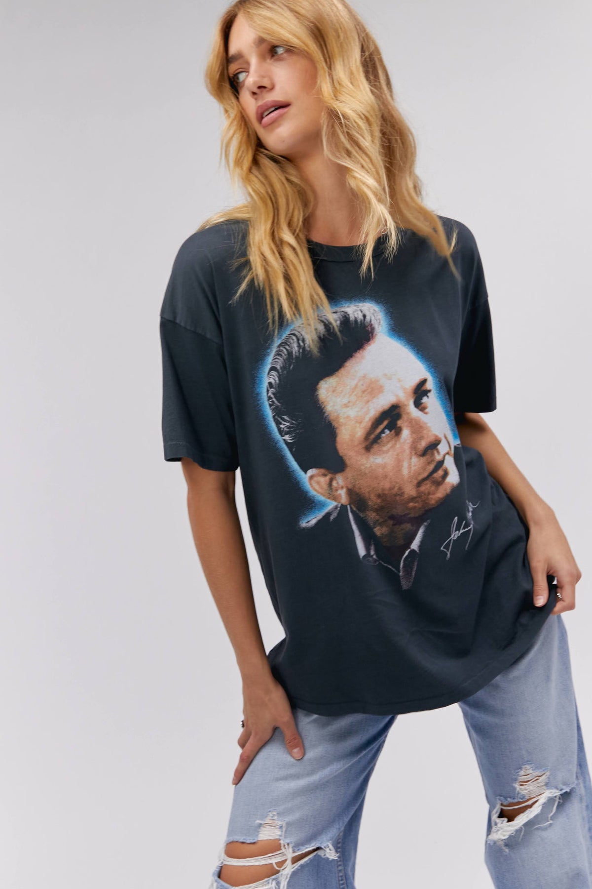 Daydreamer Johnny Cash Potrait Merch Boyfriend Tee T Shirt