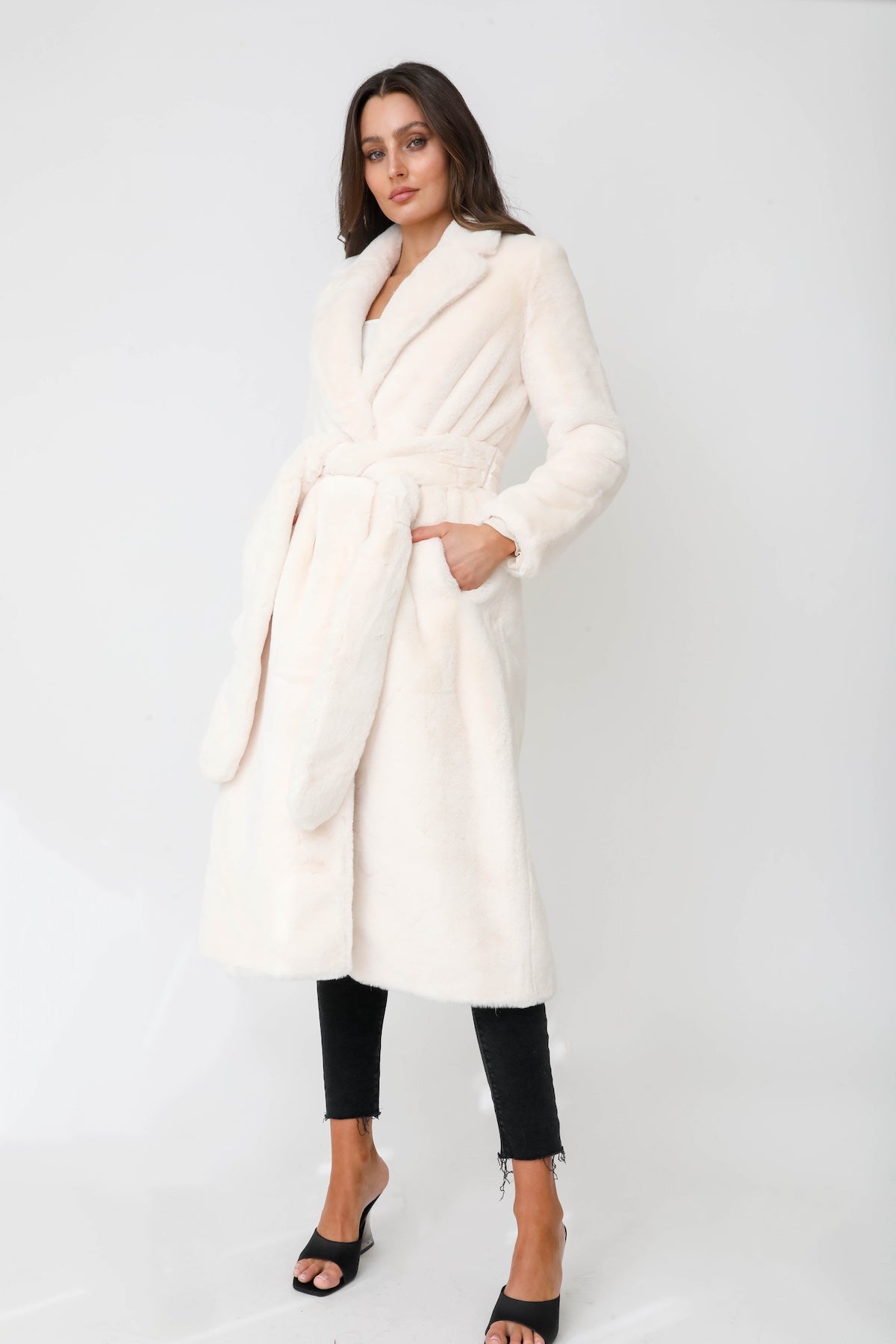 Loren Faux Chinchilla Fur Wrap Collar Coat w/ Belt - White