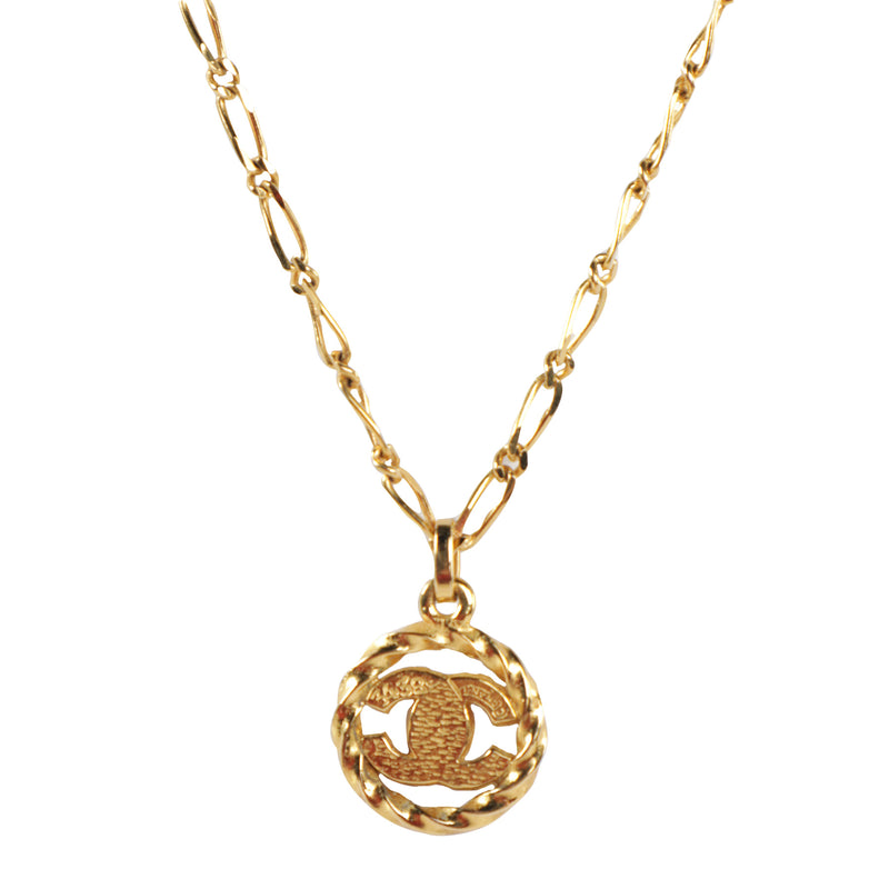 Vintage 90s Chanel CC Logo Gold Plated Chain Pendant Necklace
