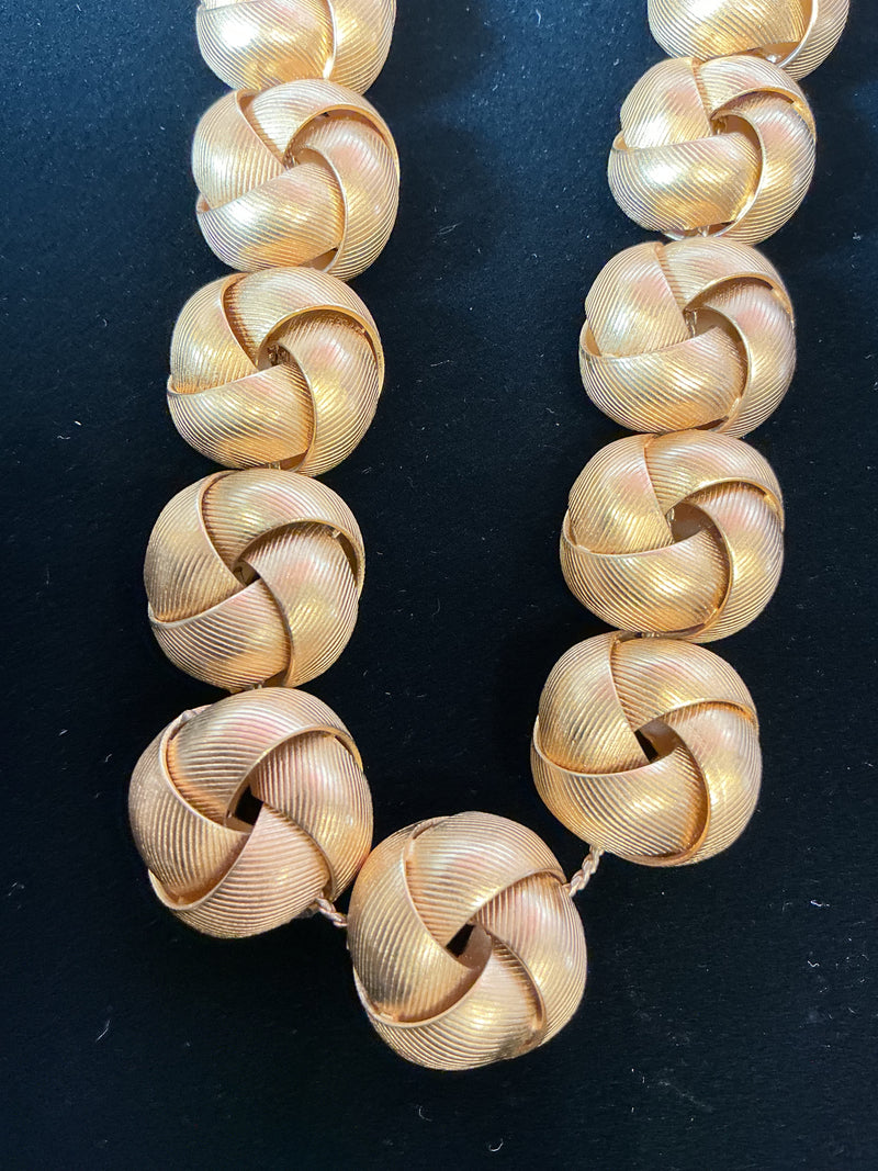 Vintage 1980’s Anne Klein chunky knot chain necklace
