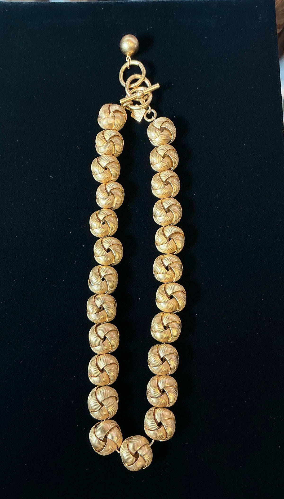 Vintage 1980’s Anne Klein chunky knot chain necklace