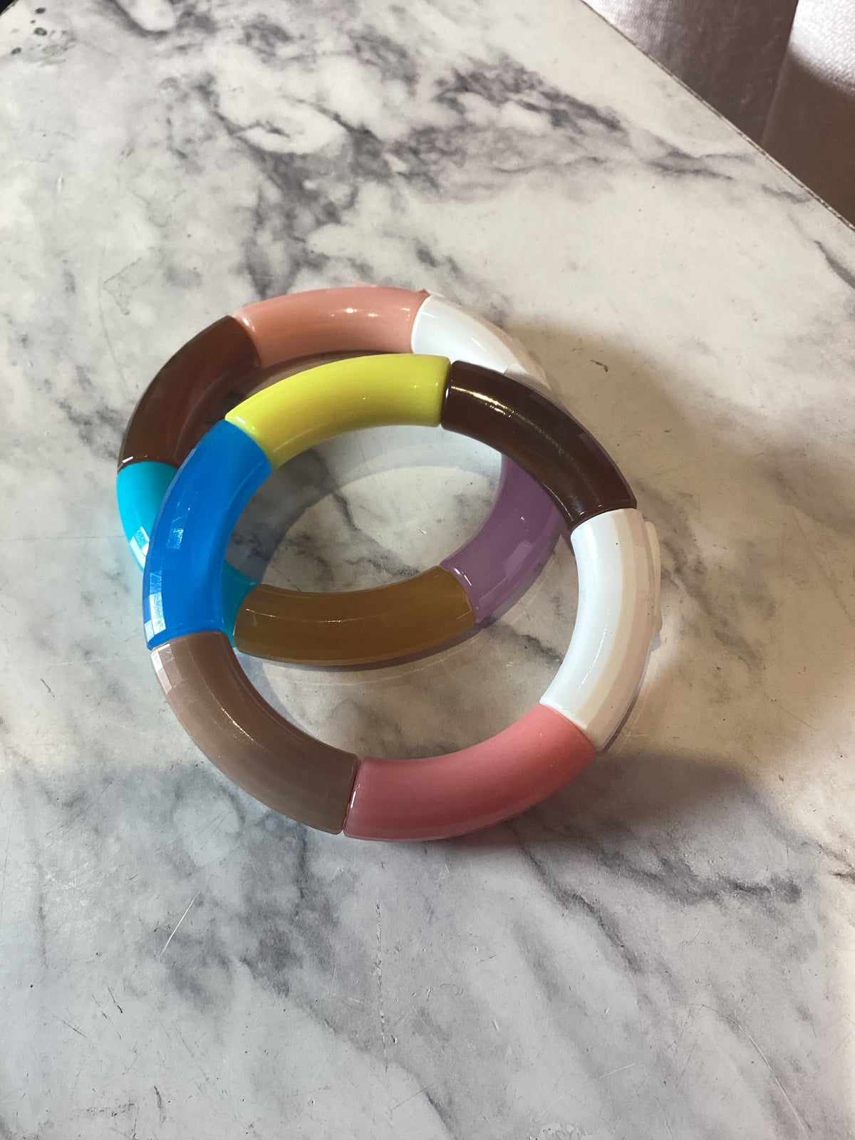 Vintage 1980s multicolor plastic lucite stretch tube bangles