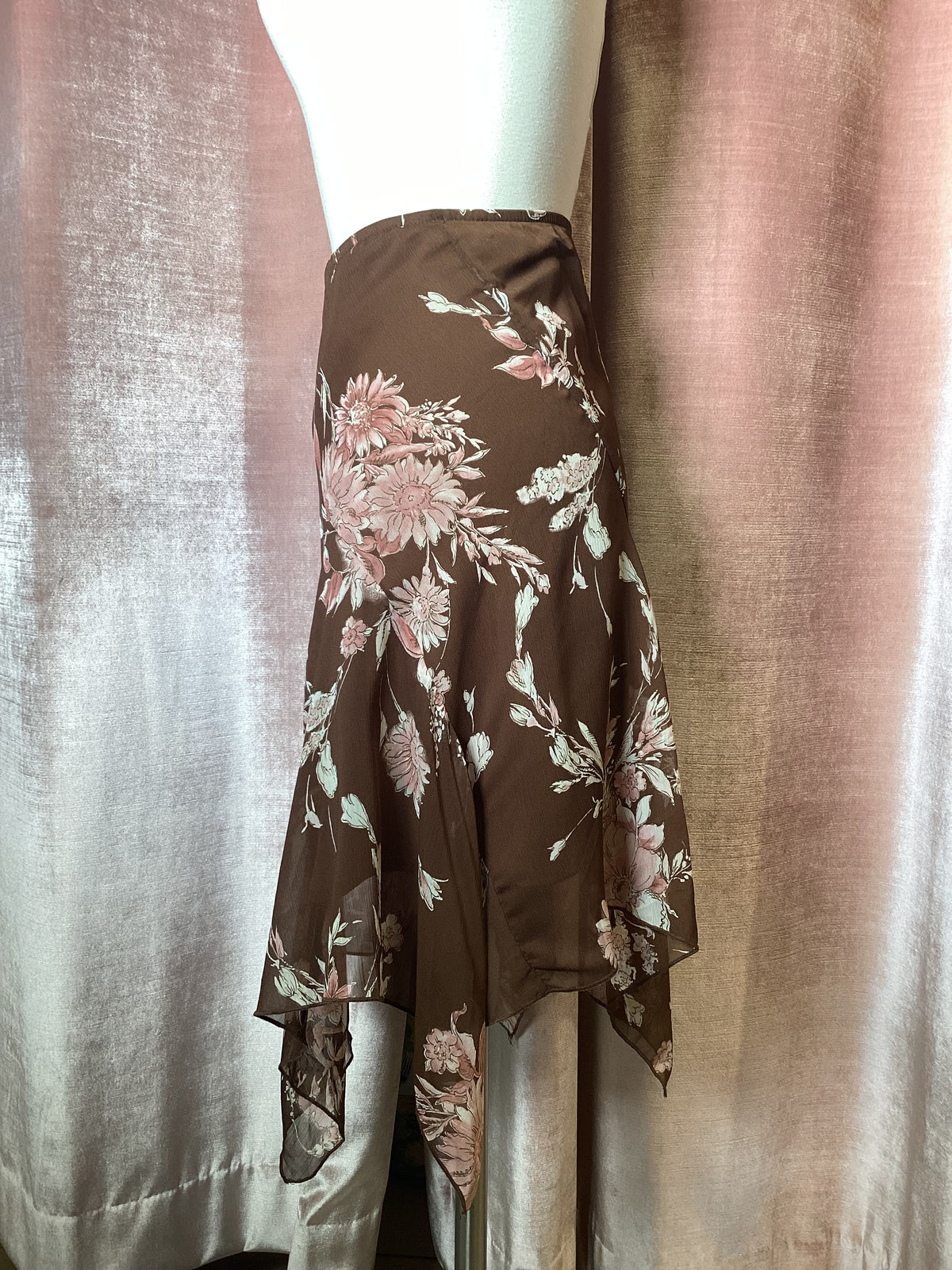 Vintage Y2K Chiffon floral Hankerchief midi Skirt - Medium