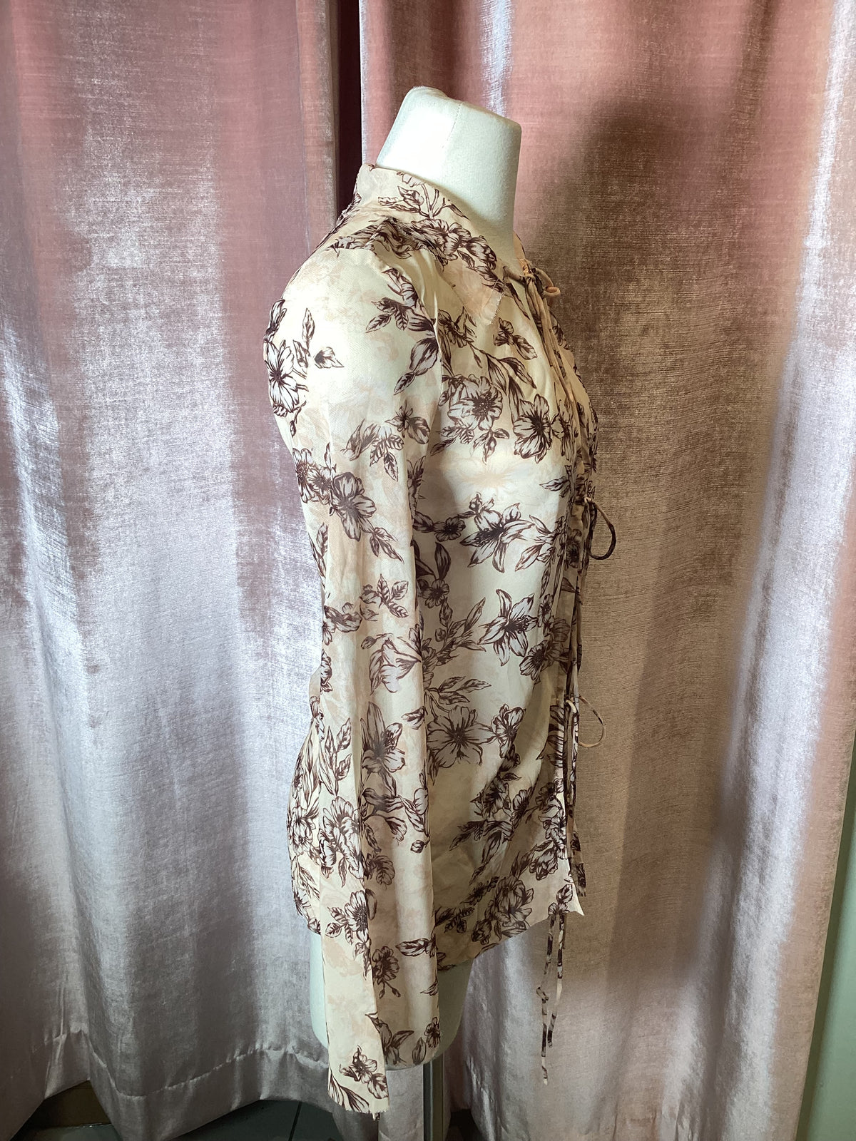 Vintage Y2K sheer floral tie collared bell Sleeve boho blouse-S
