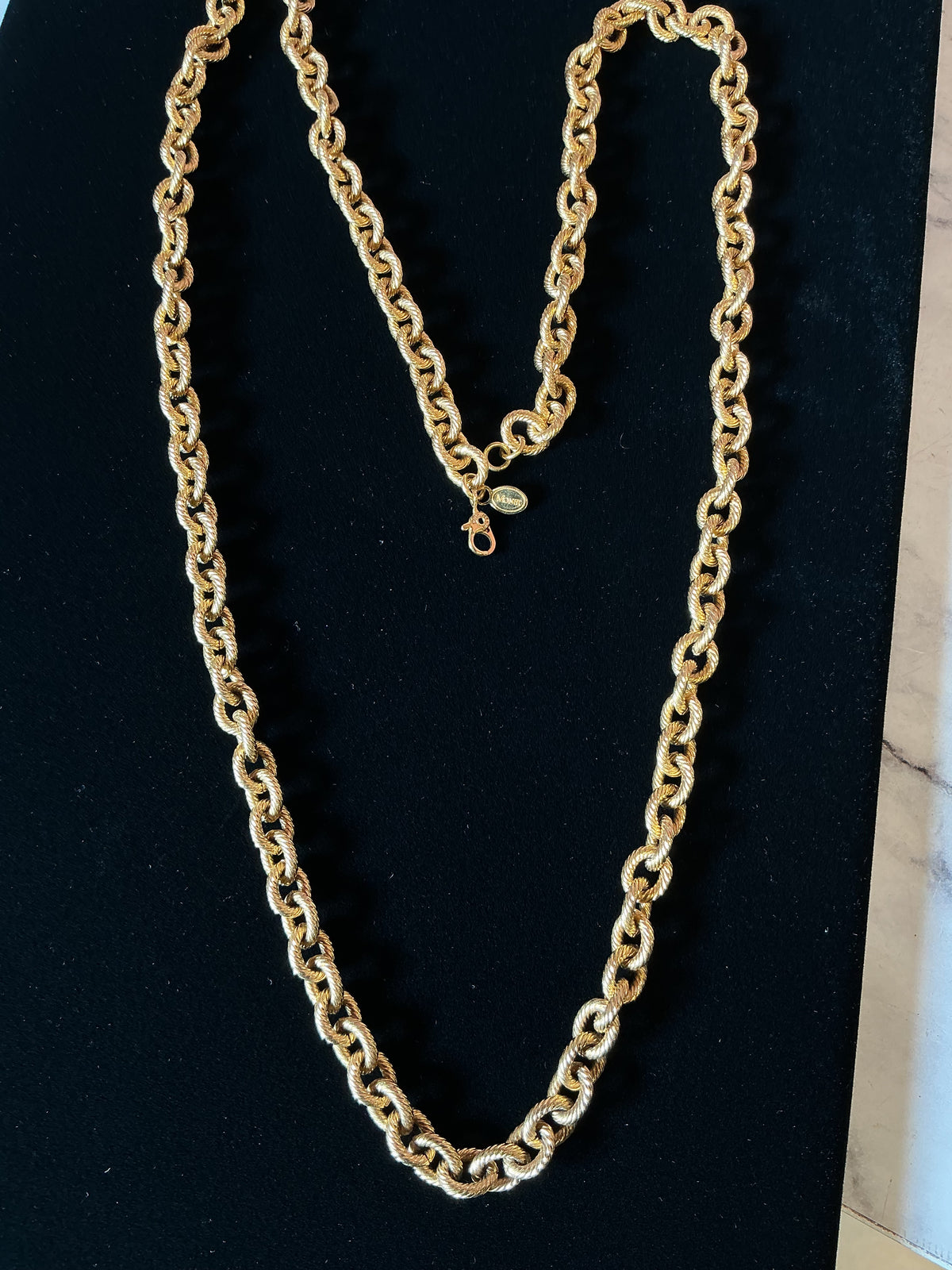 Vintage 1980s Monet chain necklace