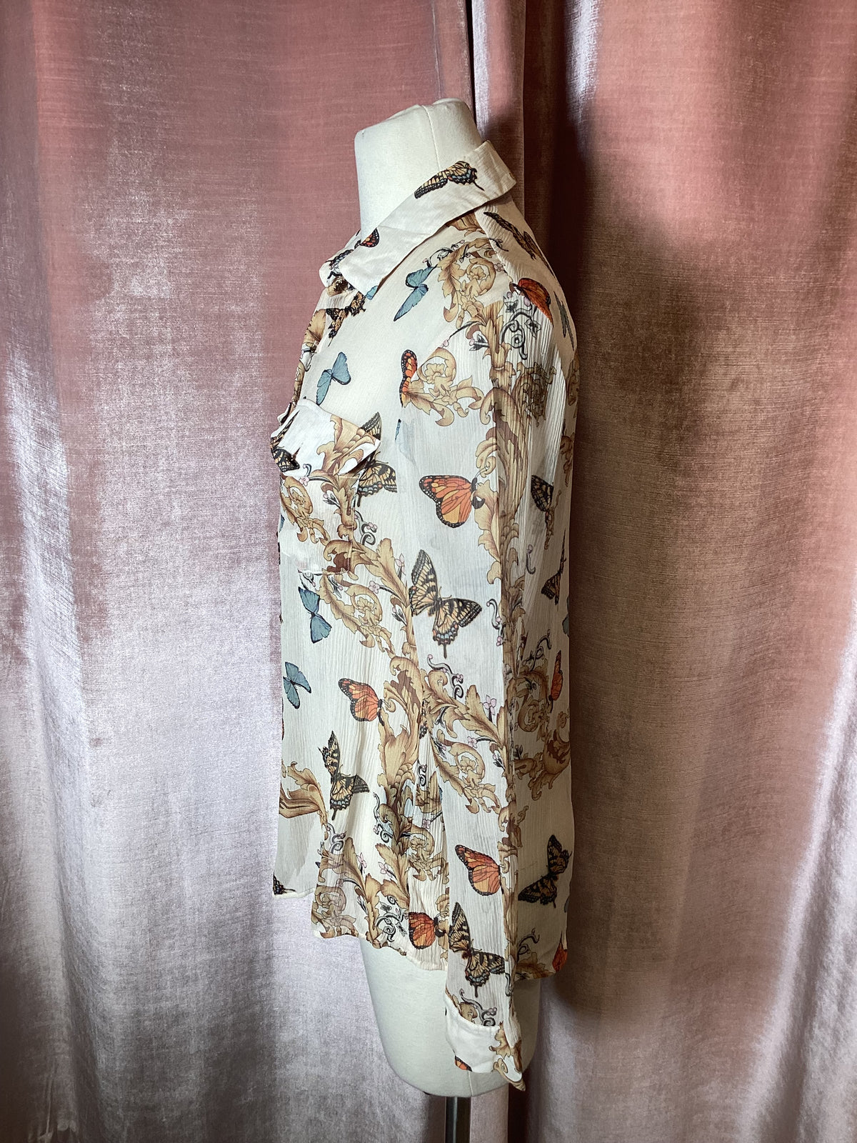 Vintage Y2K mesh flying butterfly print top - S