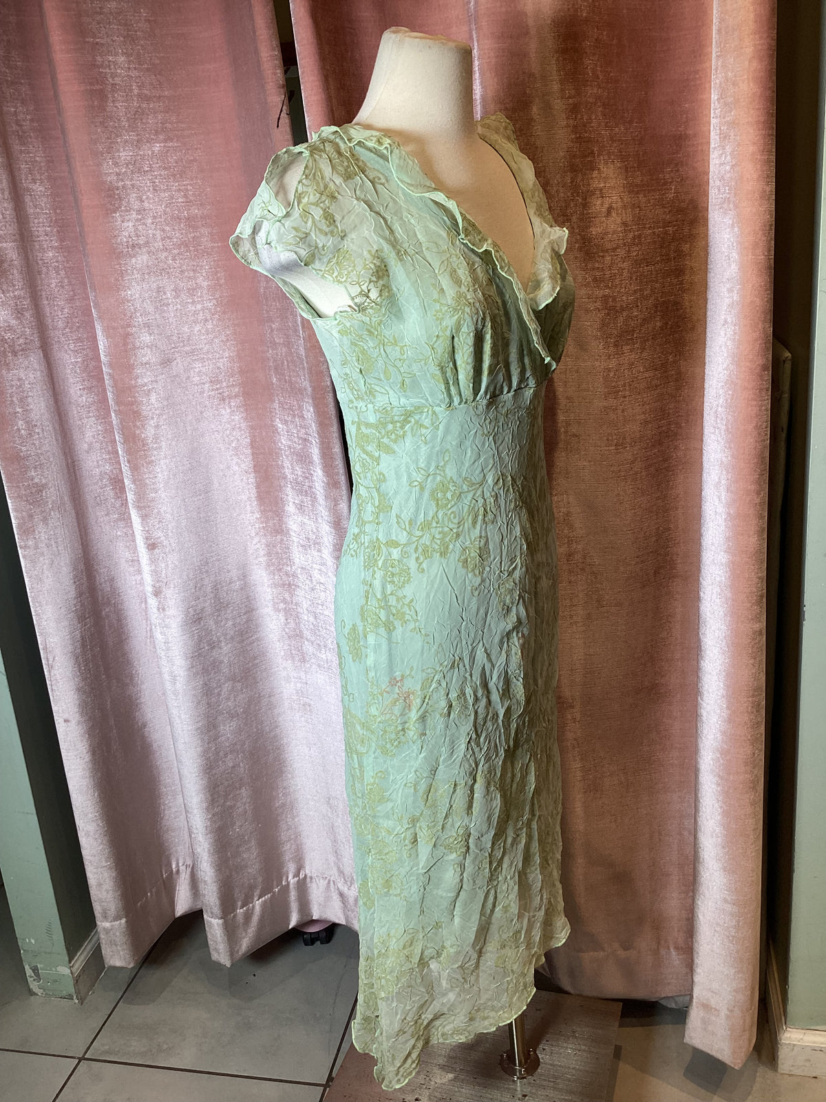 Vintage Y2K CDC poly crinkle chiffon surplice floral midi dress - S/M
