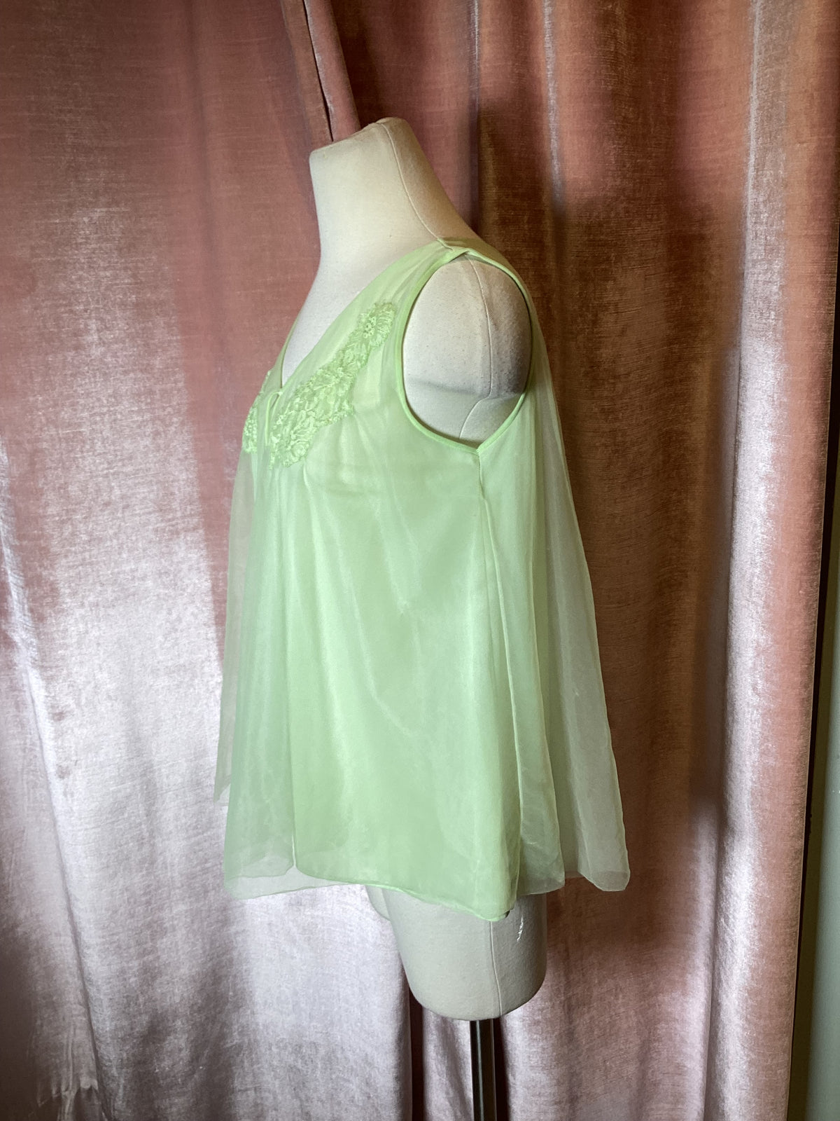 Vintage Lime Green Chiffon Nightgown Top with Lace Detail M