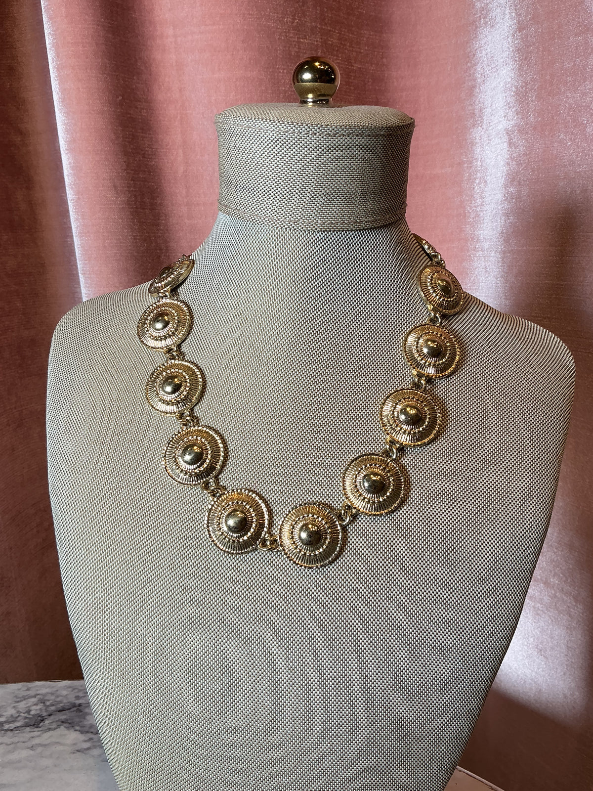 Vintage 1980s gold plated disc medallion chain necklace