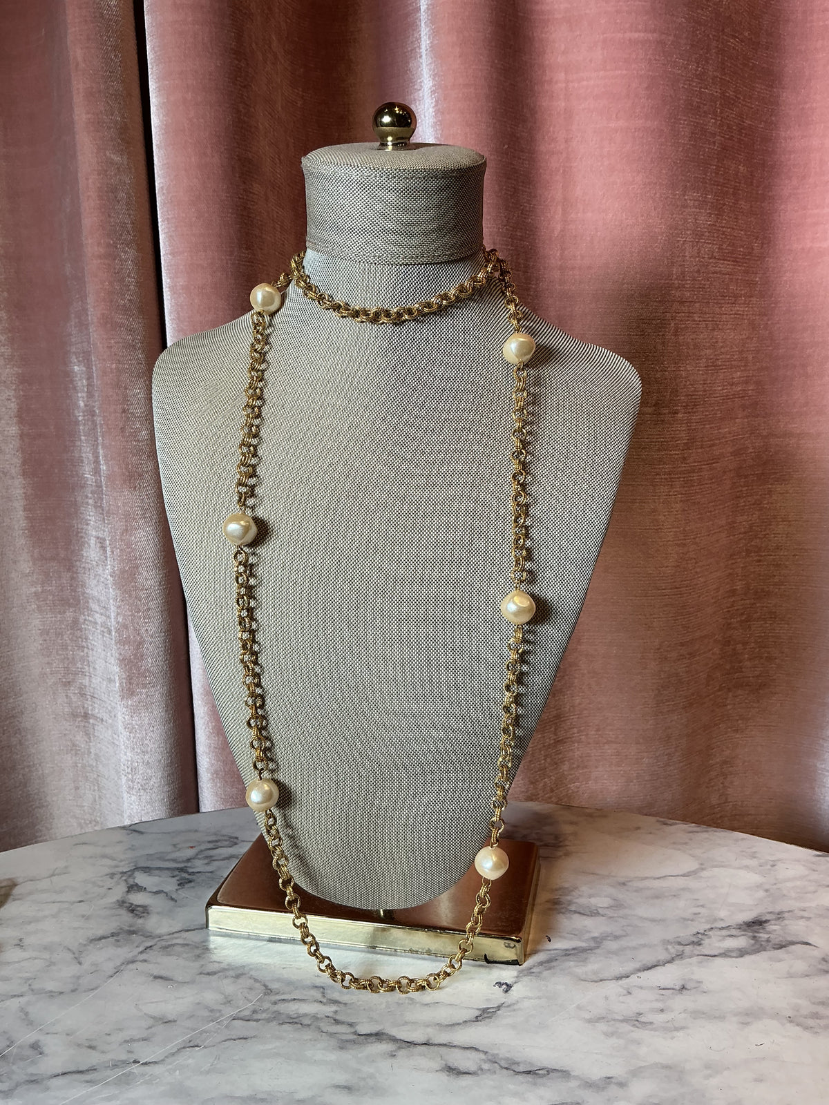 Vintage 1980s pearl gold chain layering long necklace