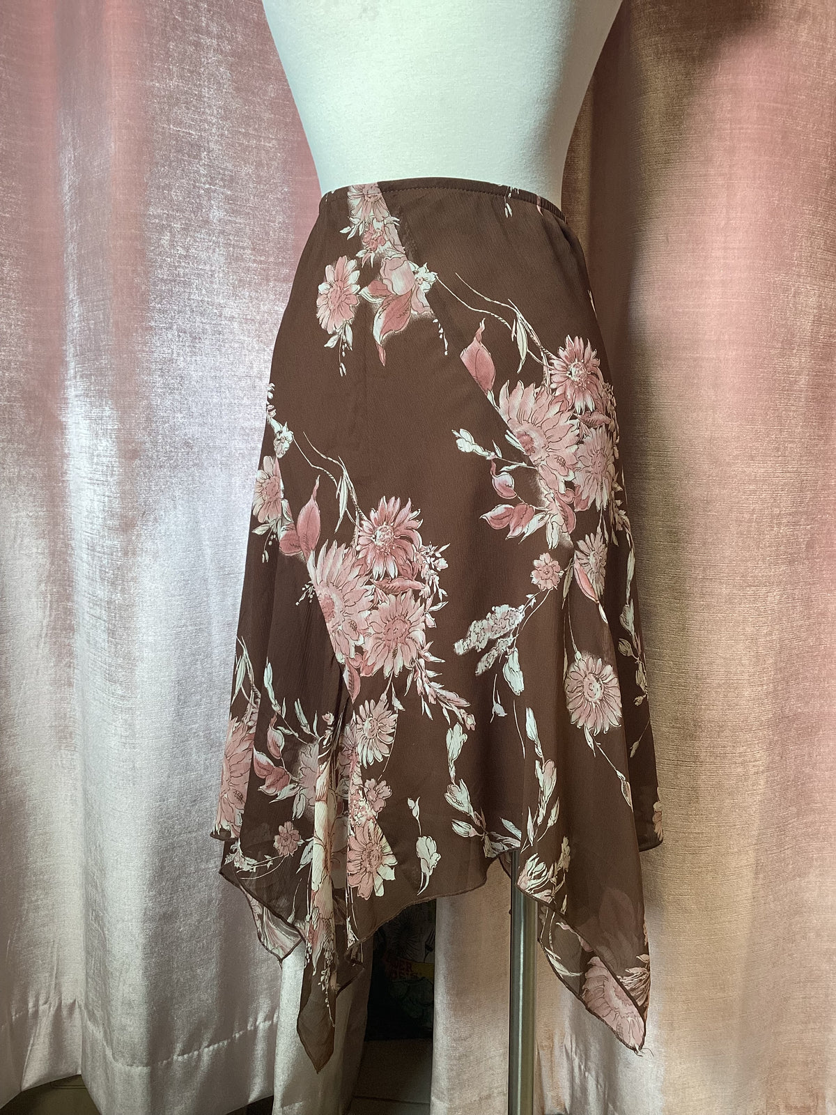 Vintage Y2K Chiffon floral Hankerchief midi Skirt - Medium