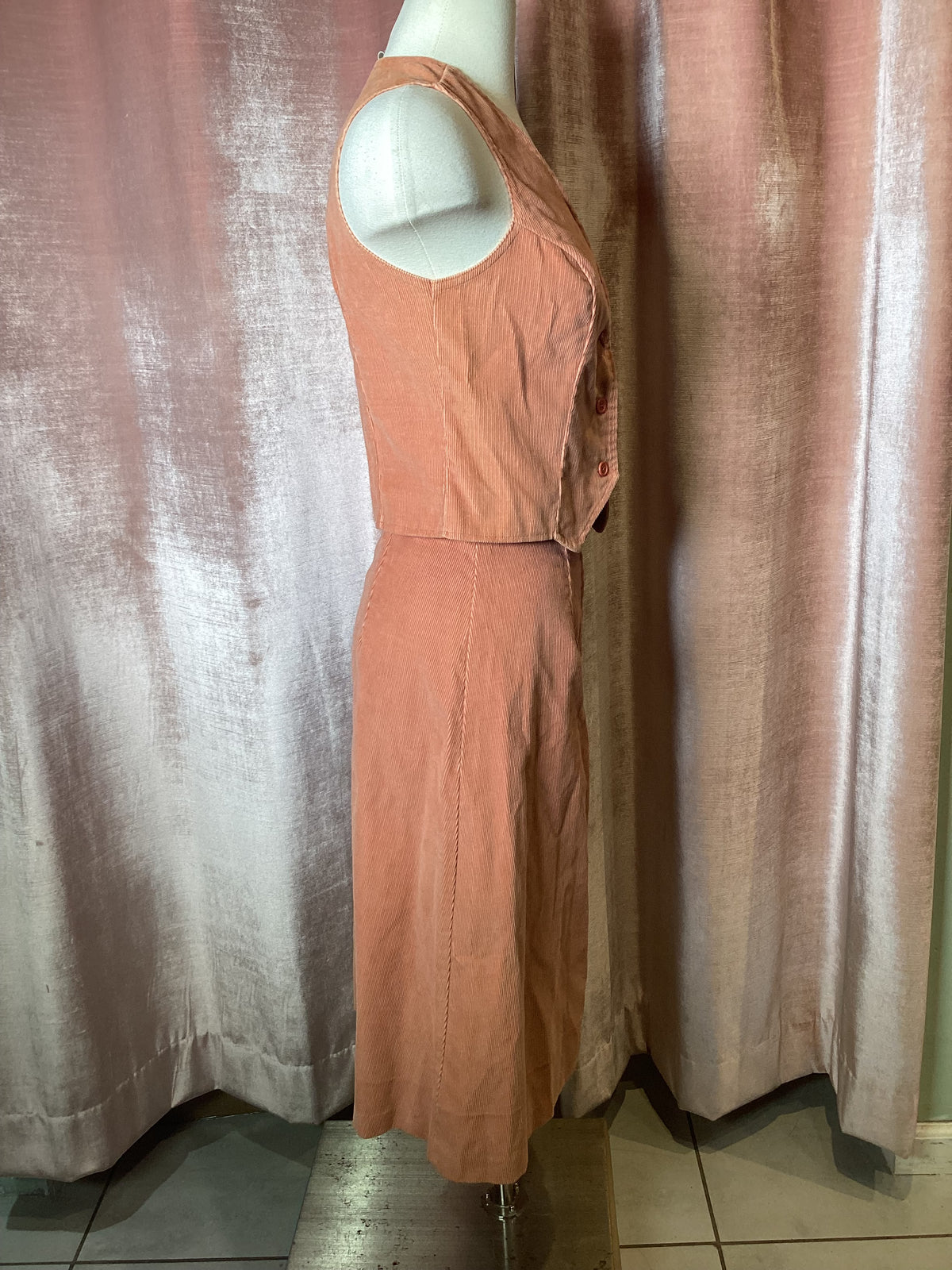 Vintage 1970’s corduroy union label two piece vest and midi skirt set - S