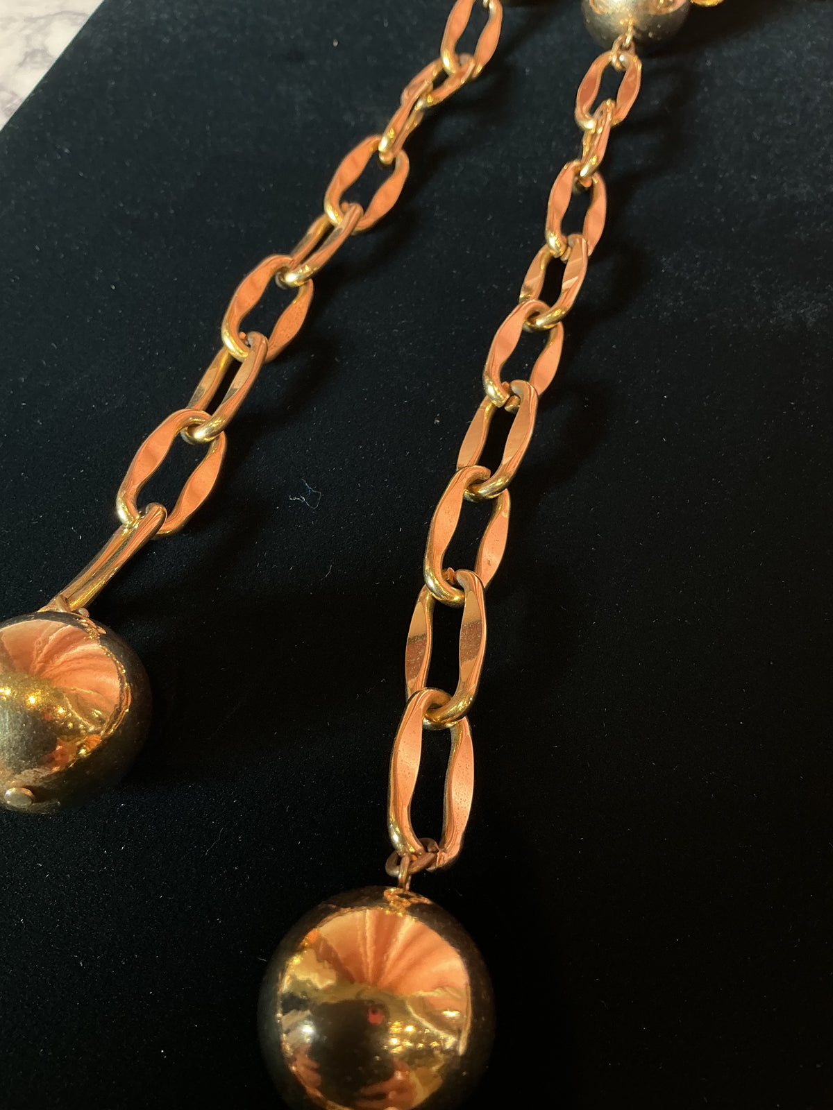 Vintage 1980s ball gold chain long necklace chain belt