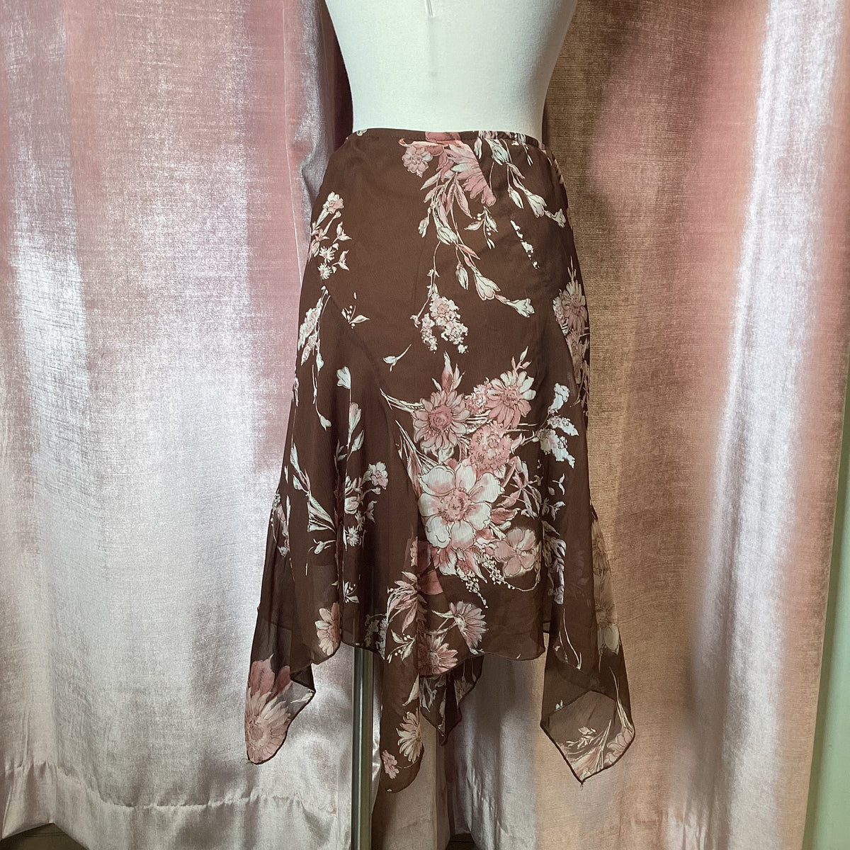 Vintage Y2K Chiffon floral Hankerchief midi Skirt - Medium