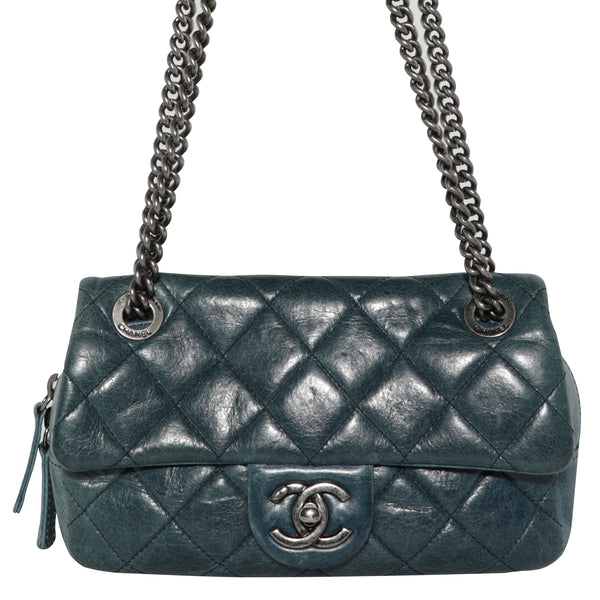 Chanel Quilted Leather Shoulder Bag