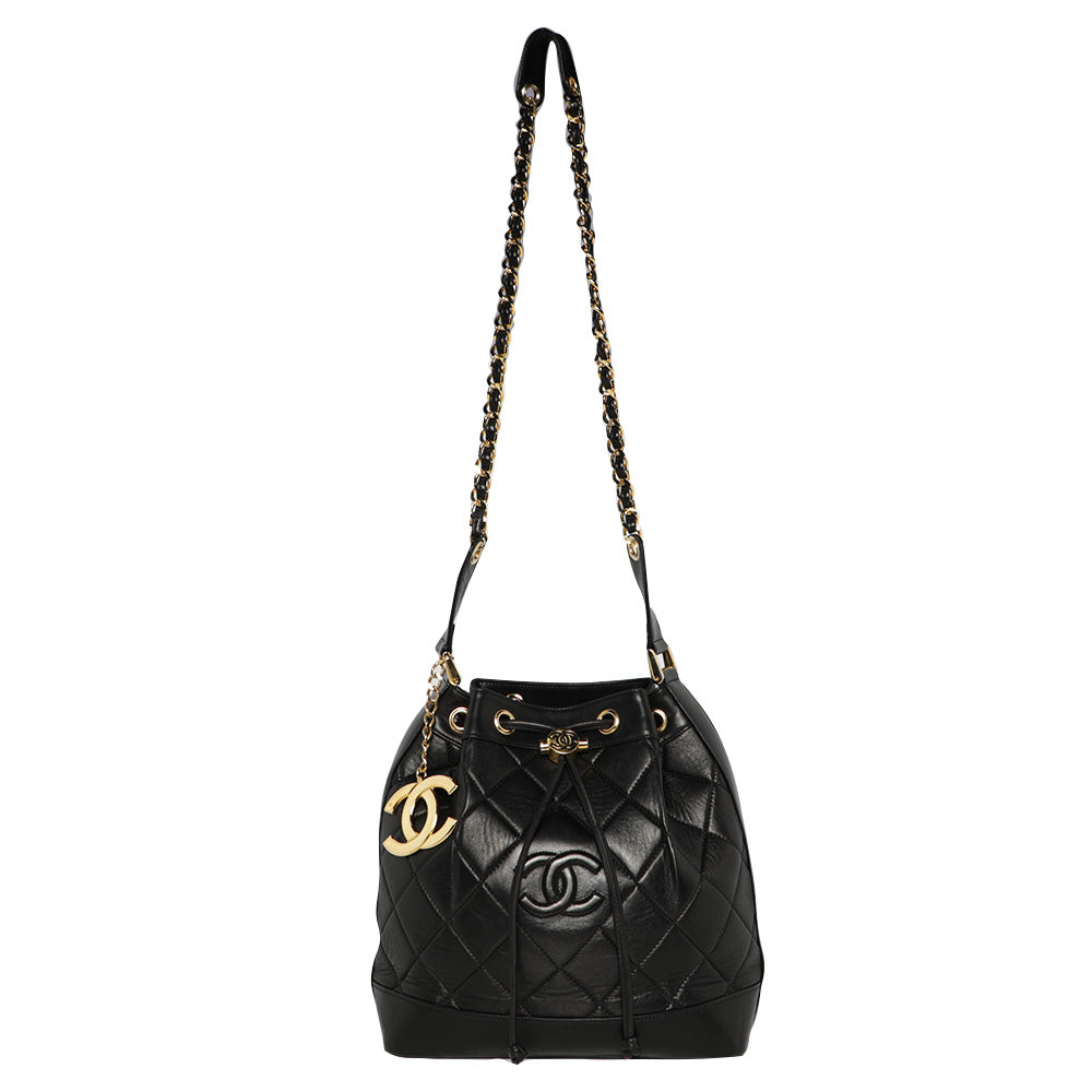 Vintage 1980s Chanel Leather Lambskin Quilted Bucket Bag - Black/Gold