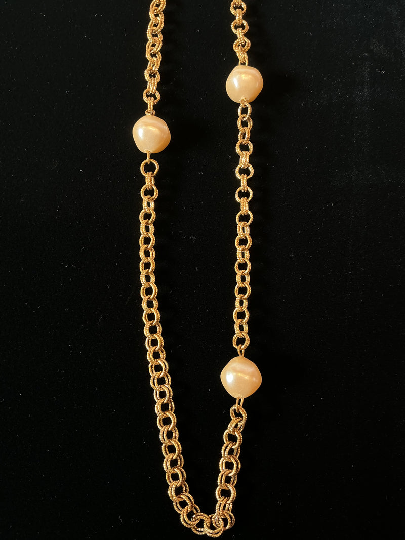 Vintage 1980s pearl gold chain layering long necklace