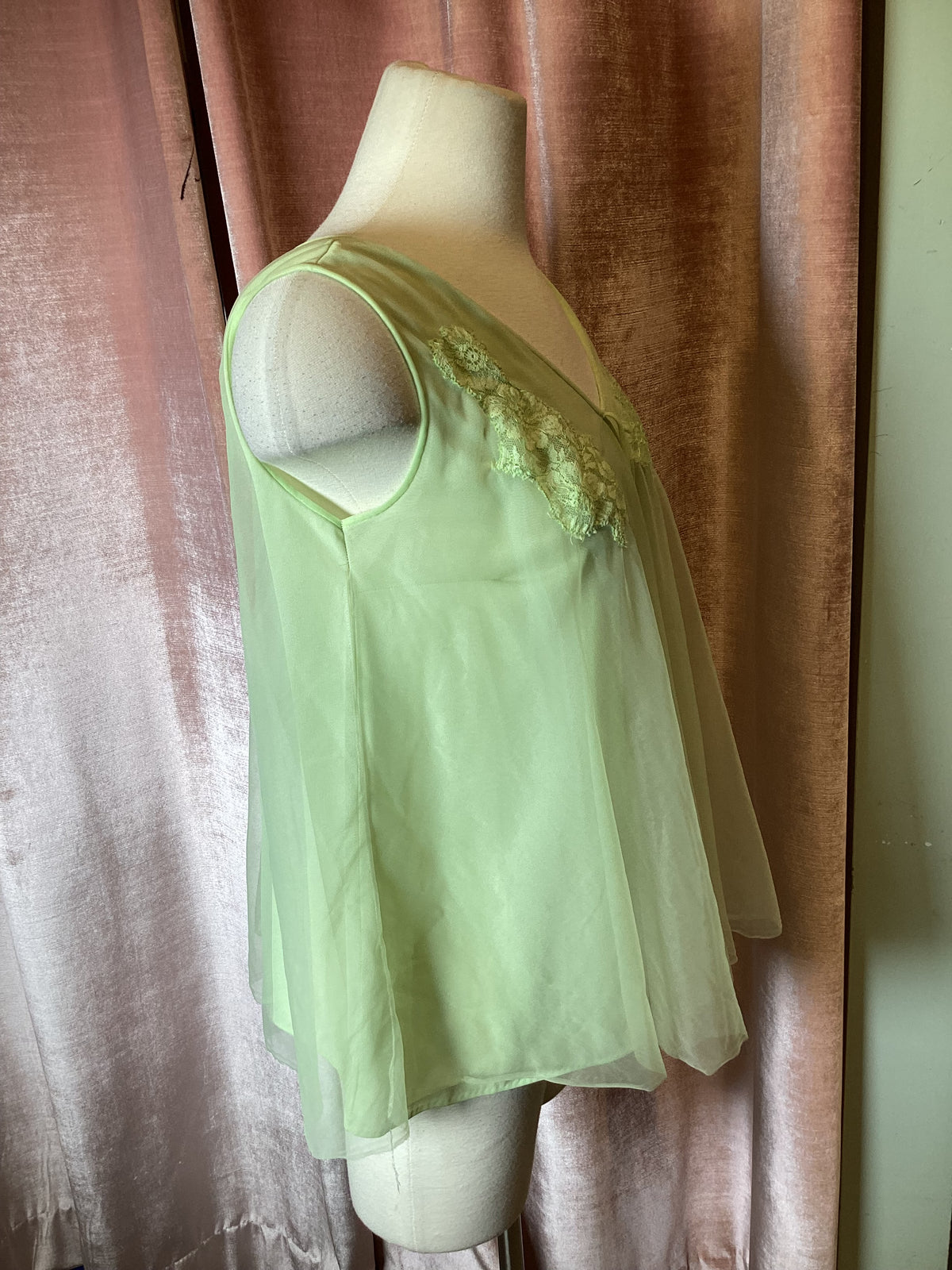 Vintage Lime Green Chiffon Nightgown Top with Lace Detail M