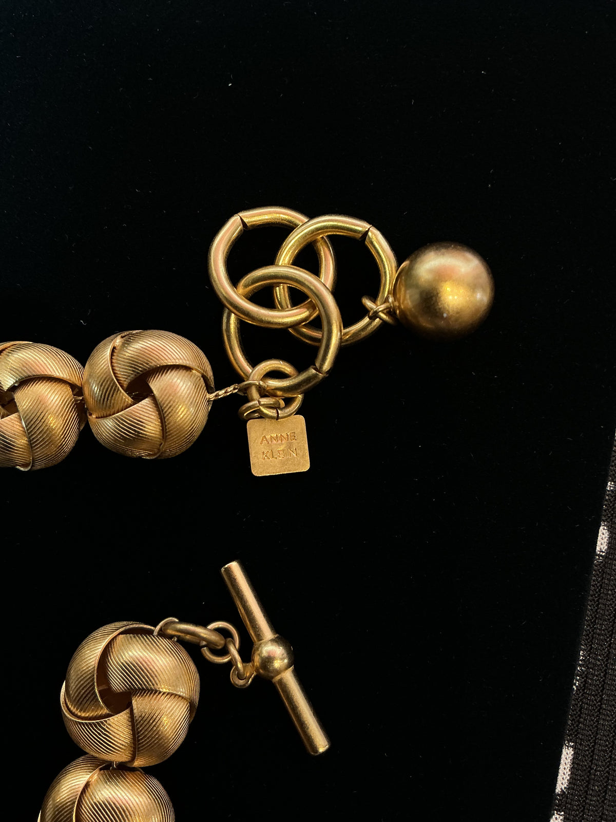 Vintage 1980’s Anne Klein chunky knot chain necklace