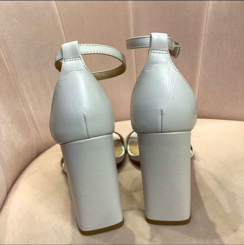 Steve Madden Tia Leather Block Heels