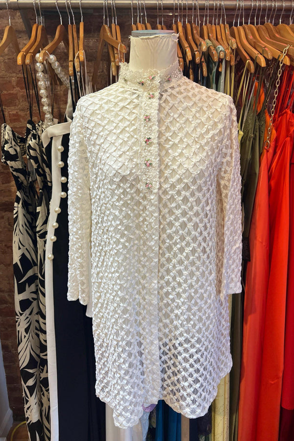 Vintage 1960’s Ribbon Lattice White Duster
