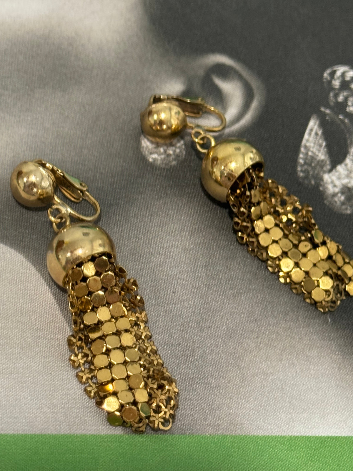 Vintage 1970s Gold Chainmail Mesh Fringe Drop Clip Disco Earrings