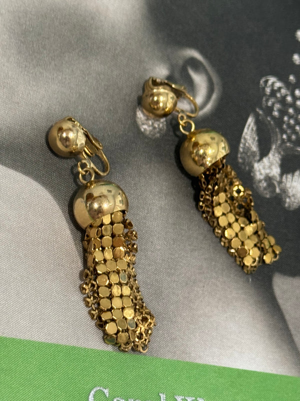 Vintage 1970s Gold Chainmail Mesh Fringe Drop Clip Disco Earrings