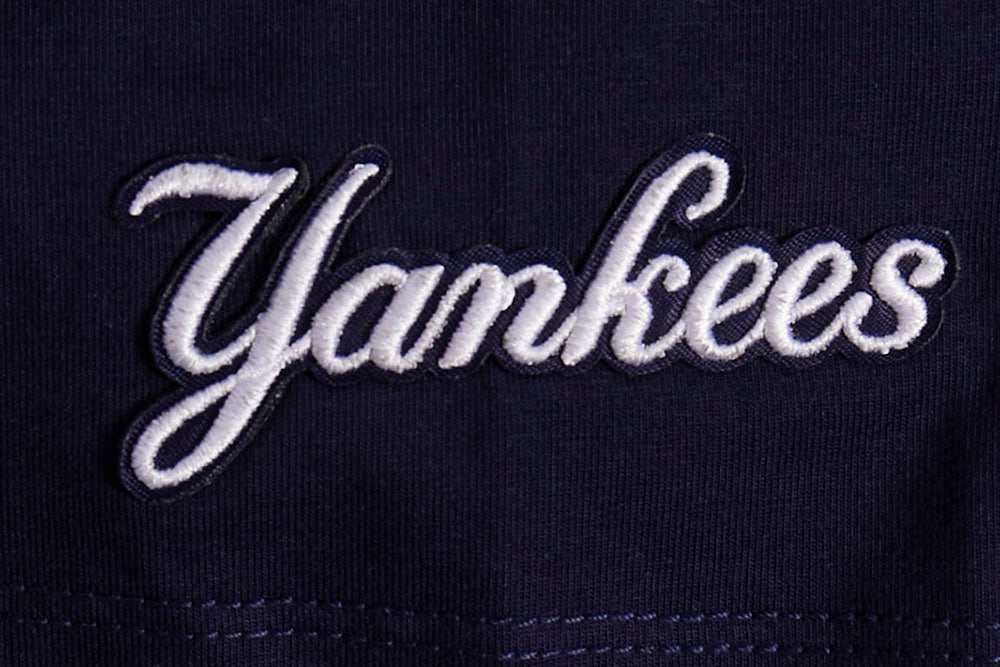 Yankees Embroidery Patch Crop Tee - Navy