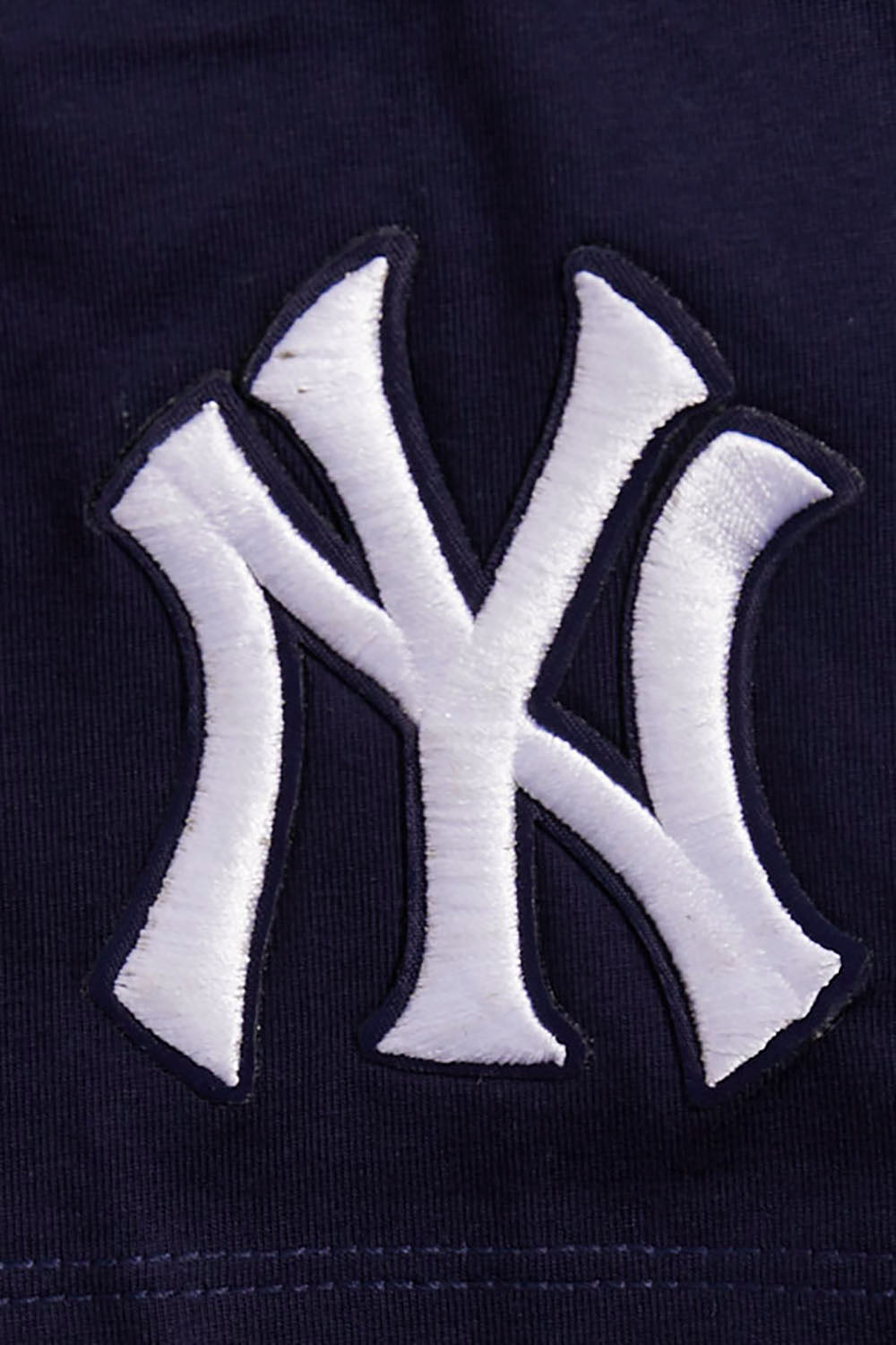 Yankees Embroidery Patch Crop Tee - Navy