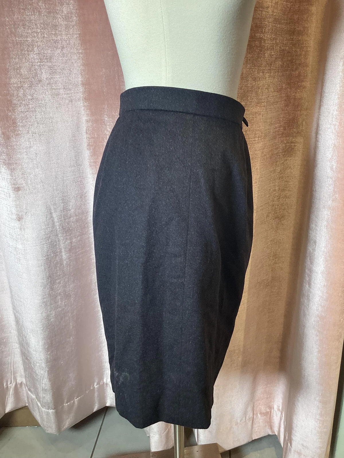 Vintage 1980’s Hermes wool high waisted pencil skirt