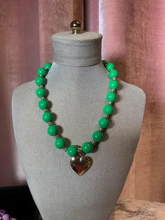 Vintage 1980’s Green Plastic Chunky Beaded Gold Heart Locket Necklace