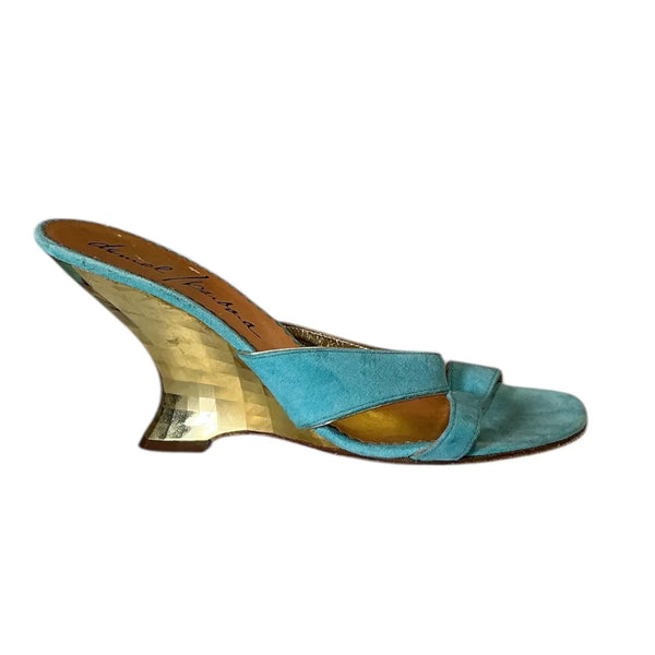 Vintage Y2K Daniel Barbara Turquoise Suede Block Heels