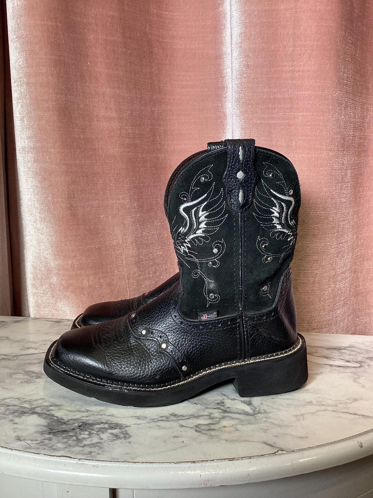 Vintage Y2K Justin Gypsy Mandra Square Toe Studded Accents Embroidered Wings Flat Western Lug Rubber Sole Cowgirl Boots - 5 1/2 | 6