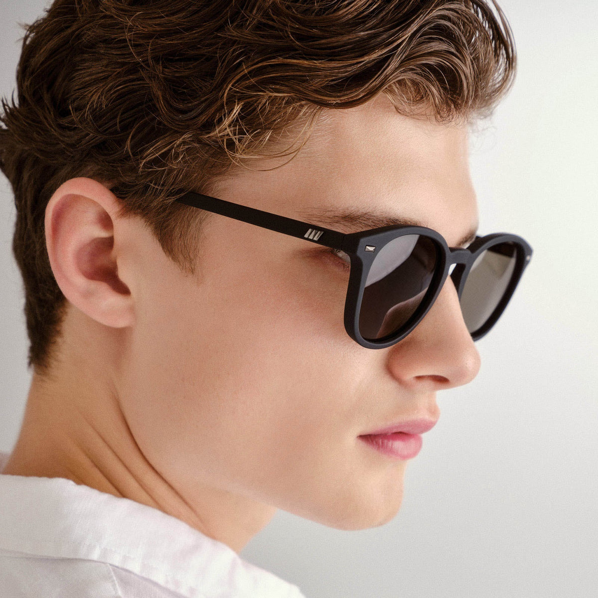 Bandwagon Unisex Round Matte Sunglasses - Black Rubber