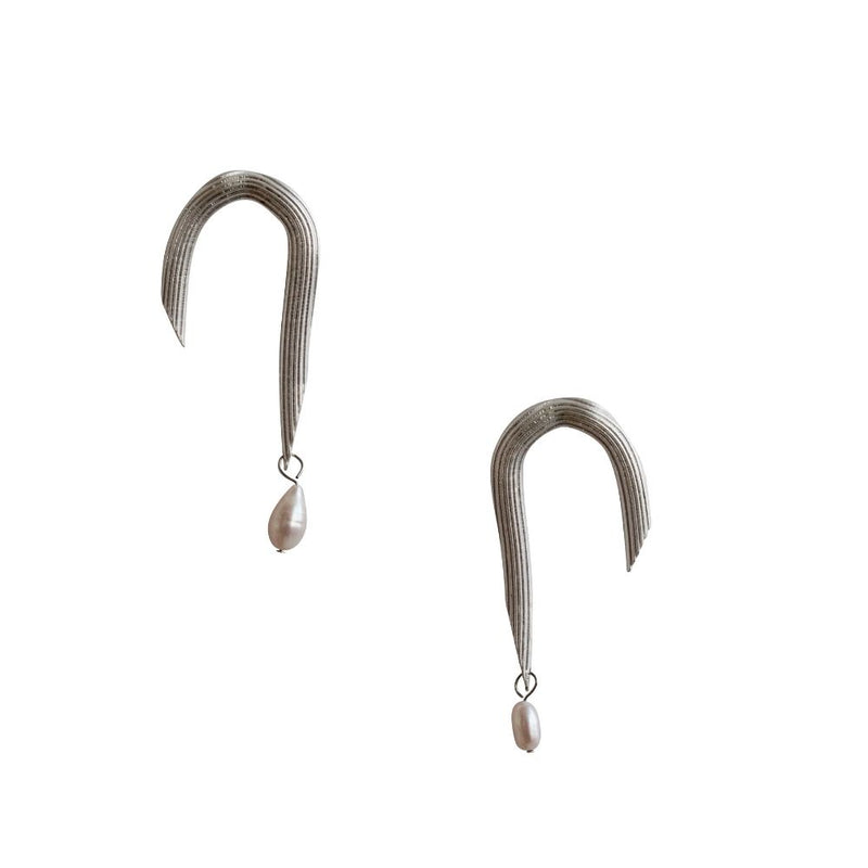 ME'LANGE DROP EARRING - Silver