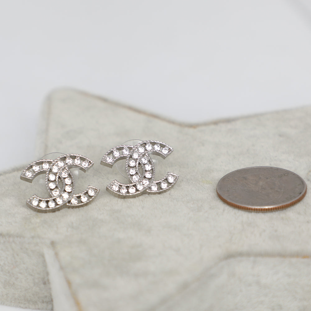 Cc crystal earrings Chanel Silver in Crystal - 30271705