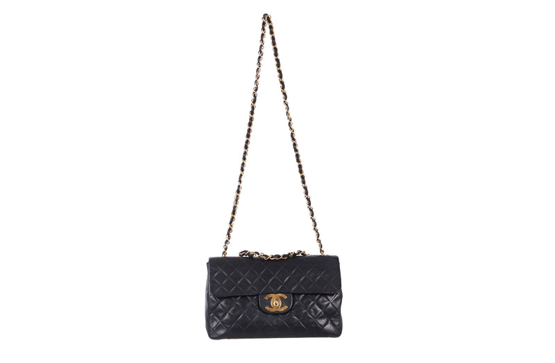 VTG CHANEL JUMBO XL LAMBSKIN LEATHER BAG - Mint Market 