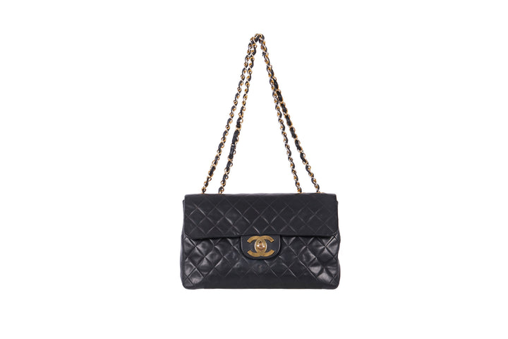 VTG CHANEL JUMBO XL LAMBSKIN LEATHER BAG - Mint Market 