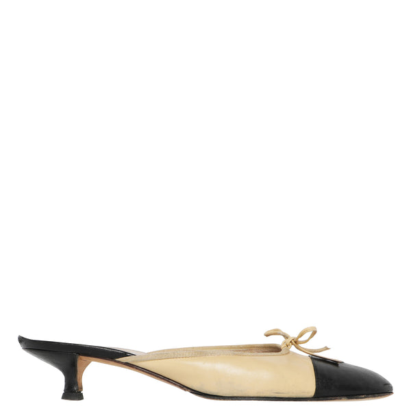 Chanel Cap Toe Lambskin Leather Kitten Heel Mules 41 10