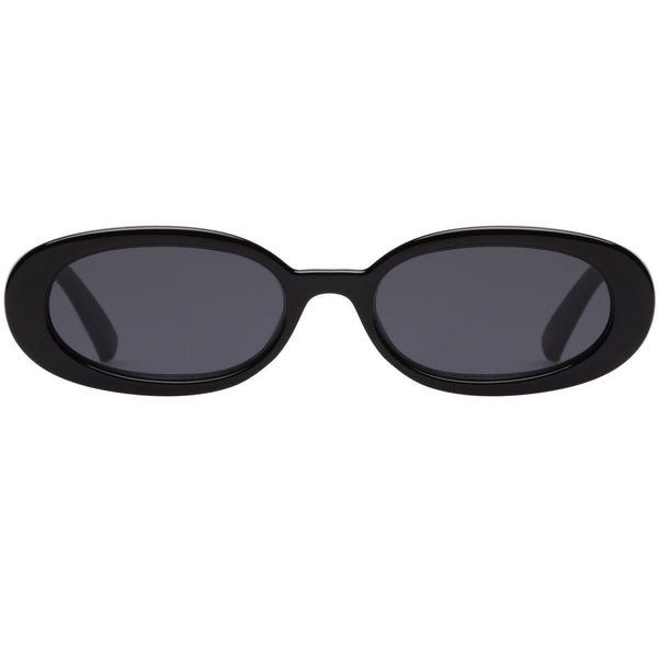 Outta Love Oval Sunglasses Black