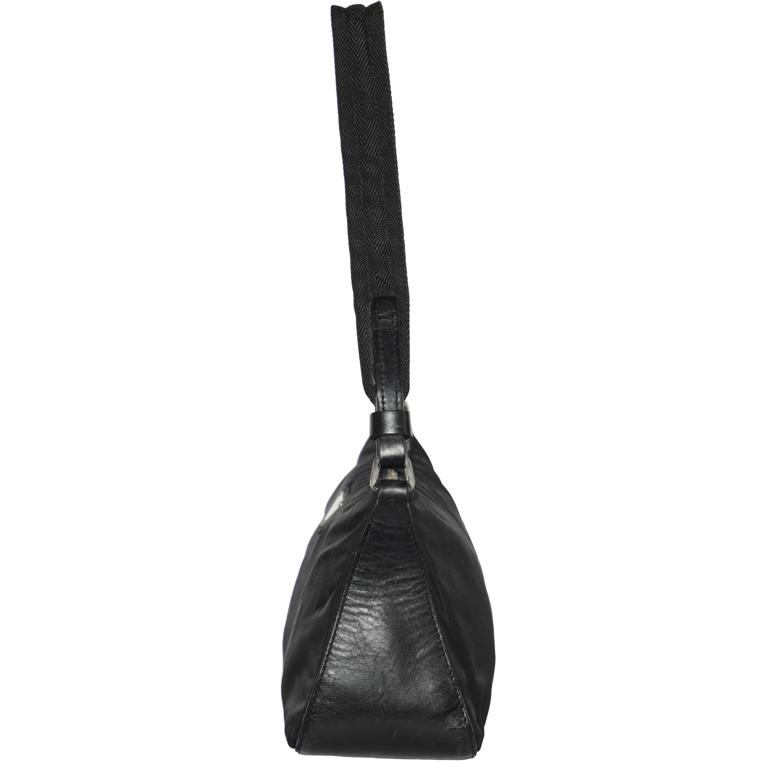 Vintage 2000s PRADA Black NYLON Shoulder Sporty Nylon Bag – Mint 