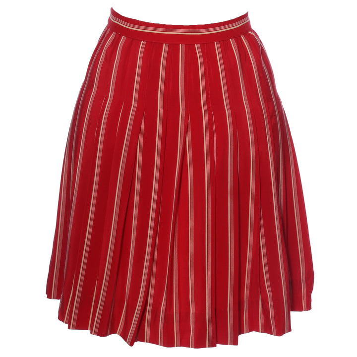Vtg 60s CHANEL Silk Pleated Mini Skirt S - Mint Market 