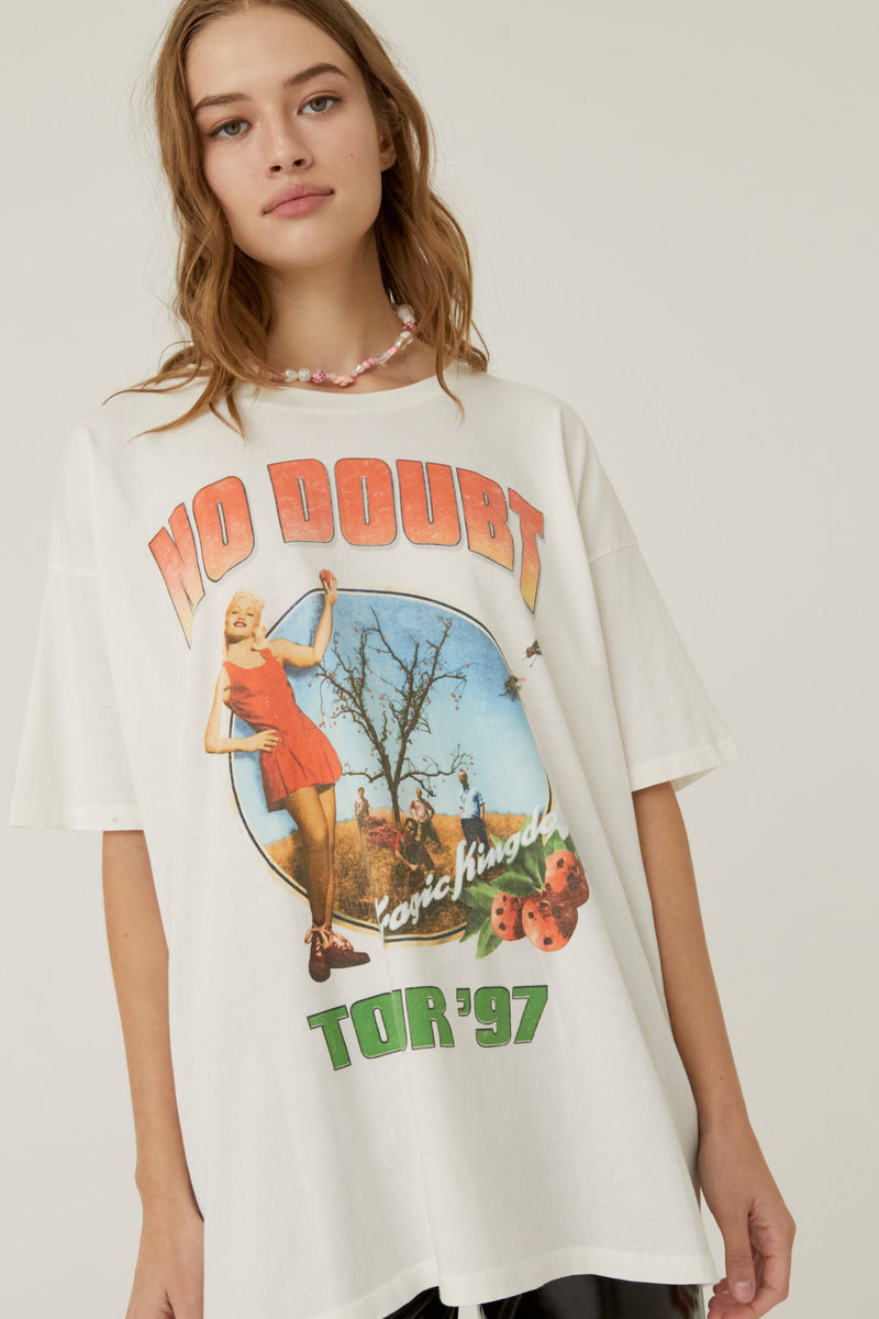 Daydreamer No Doubt No Doubt Tour '97 Merch Tee Unisex T Shirt